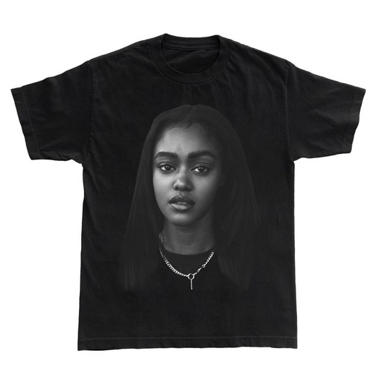 Queen Tee (Black)